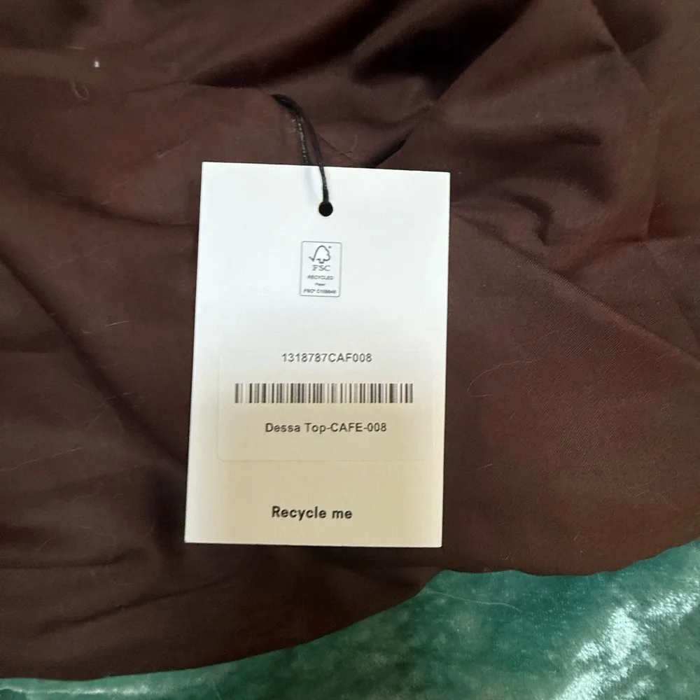 Elegant Brown One-Shoulder Top - Picture 4 of 8